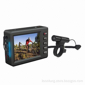 2.5-inch D1 Sports Camera with Helmet Mounts, Remote Control, Classic Design